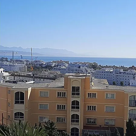 Apartamento With Sea Views *